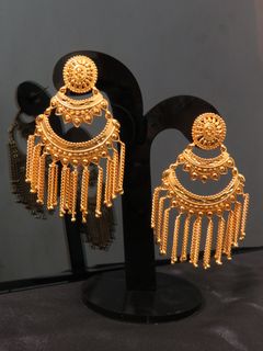 gold plated earrings with guarantee