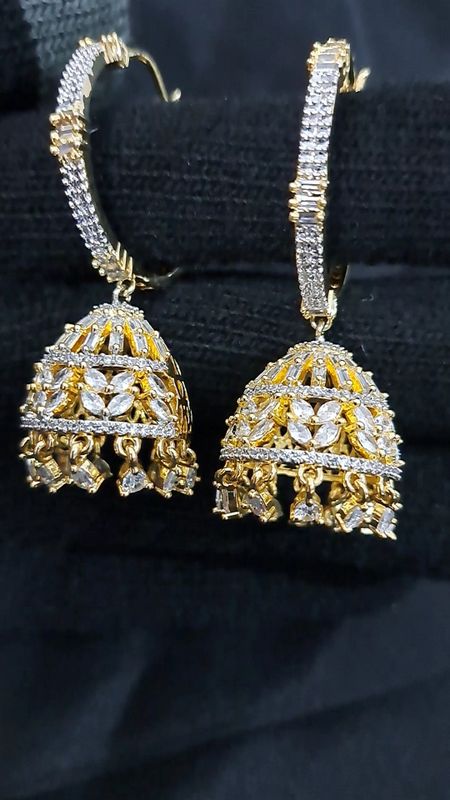 Short Classy Jhumki Earrings