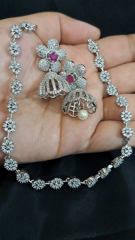 single ad chain with jhumki earrings