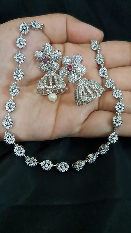 ad floral chain with jhumki earrings