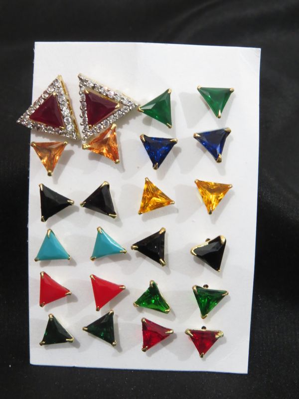 changeable triangular tops in 12 choices