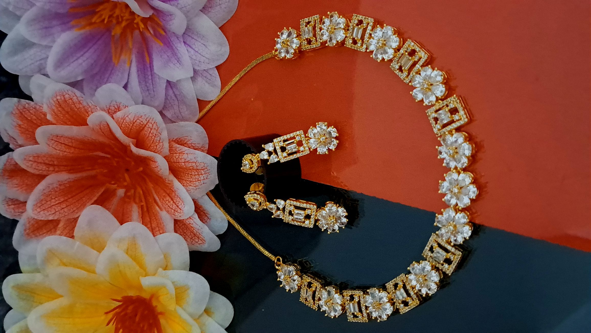 A Floral American Diamond Small Necklace under 1000 - White