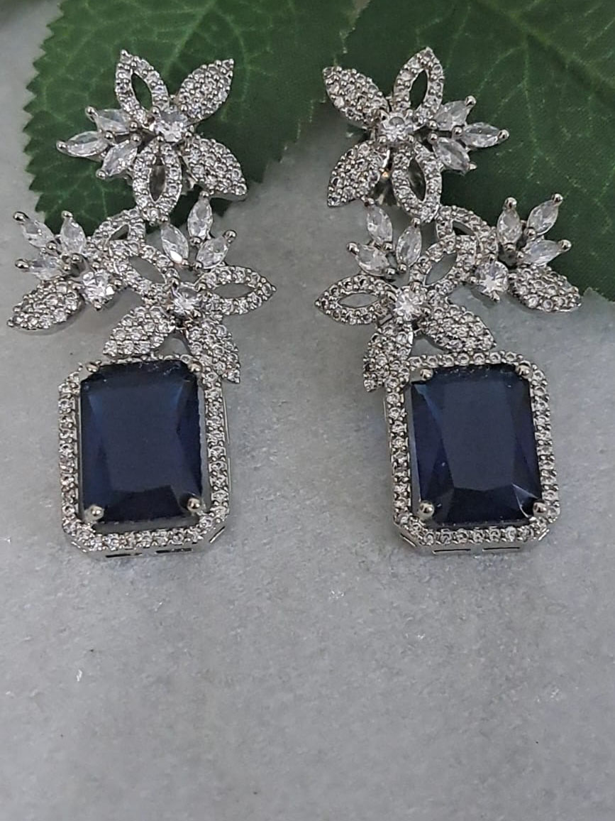 Silver Green dangling Earrings - Navy Blue