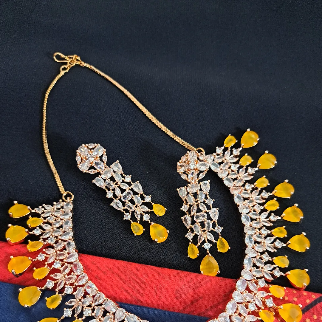 CZ Diamonds Necklace Earrings set Rose in drop - Yellow
